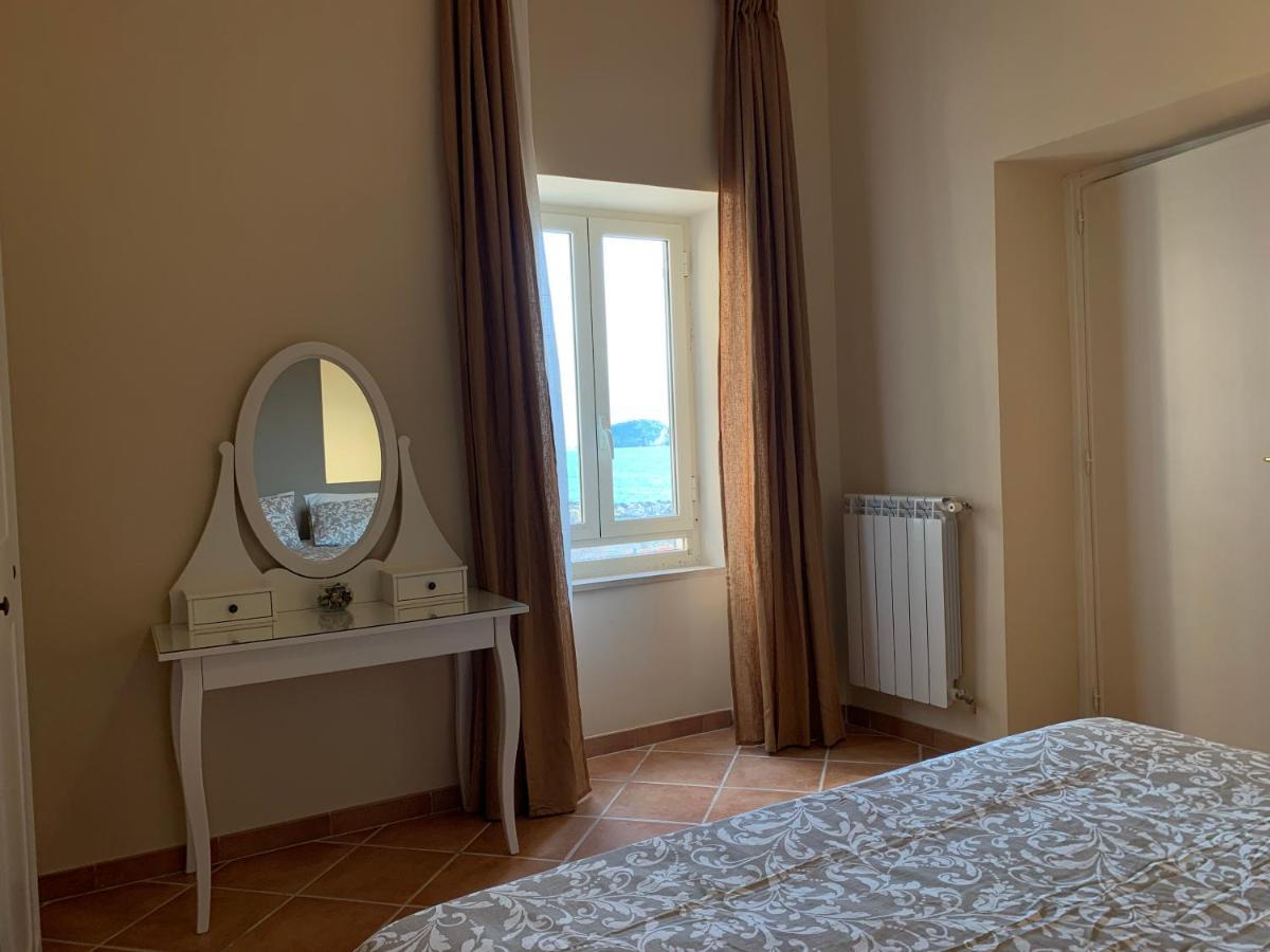 Triple Room,1469163005:JPEG